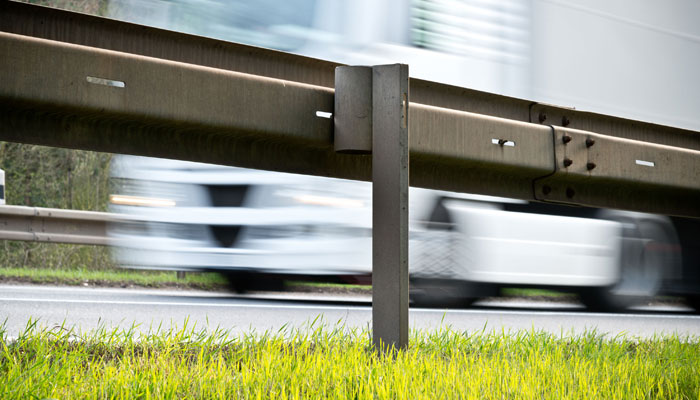 Tracy-Morgan-Crash-Shines-Spotlight-on-HOS-Debate.